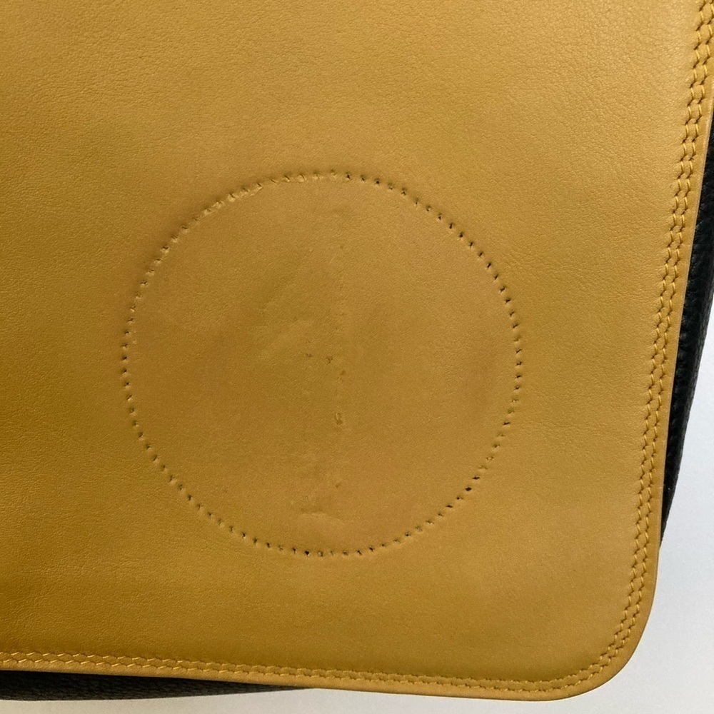 CL FACTORY Messenger Tablet Bag Yellow Black - Picture 2 of 8